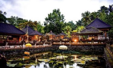 tirta empul temple
