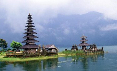 Ulun danu temple