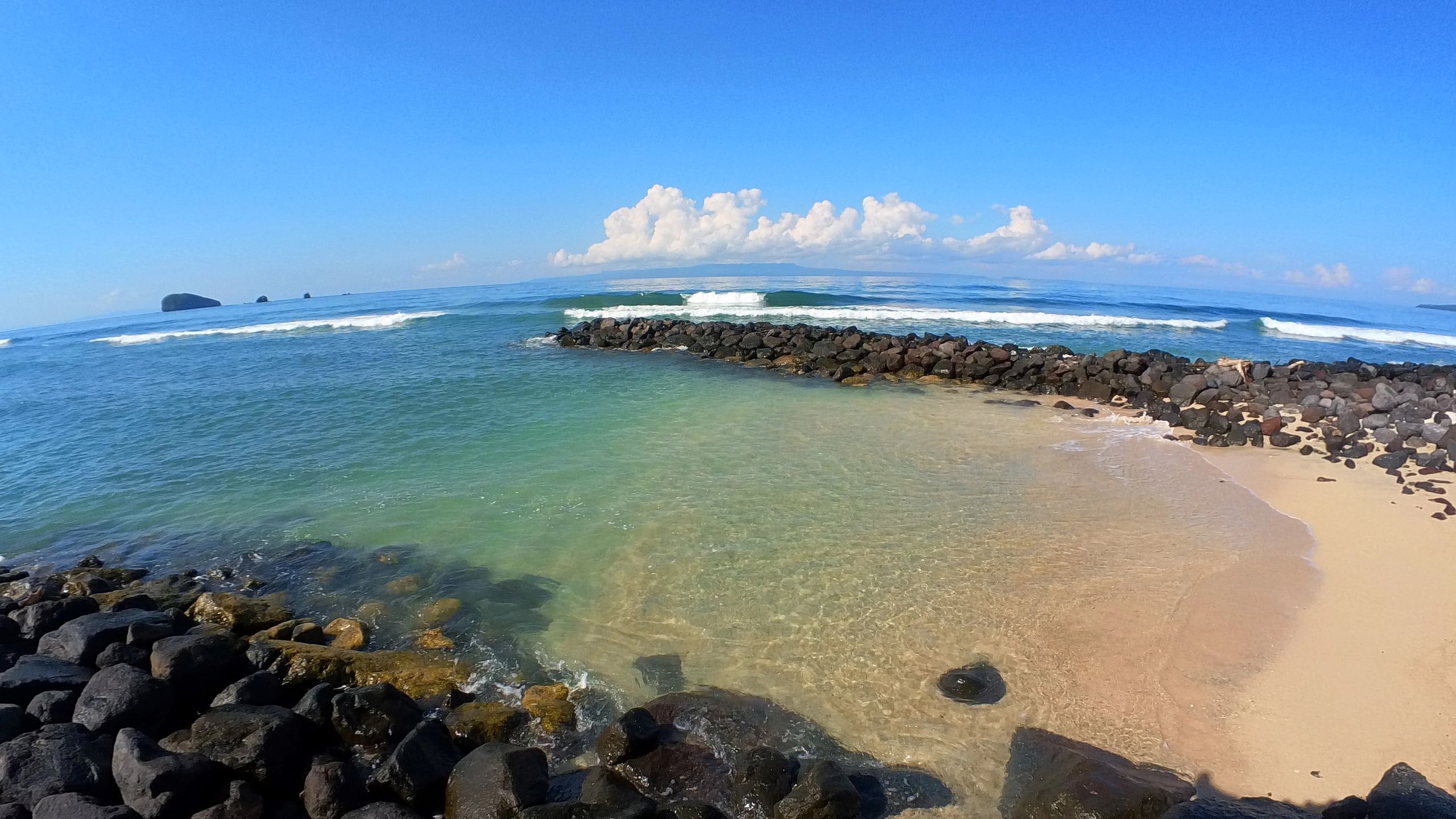 Candidasa Beach