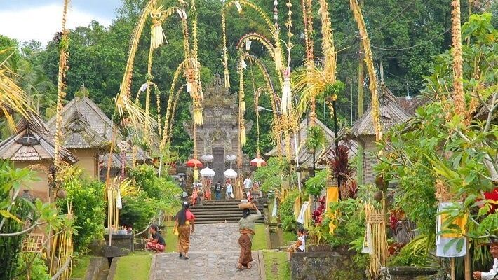 Penglipuran village ceremony