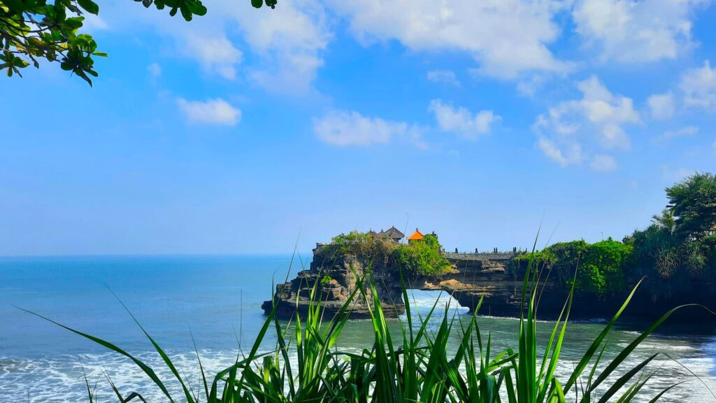 Batu bolong temple in Tanah lot area