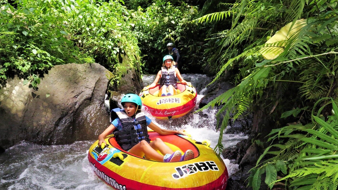 Ubud tubing activity