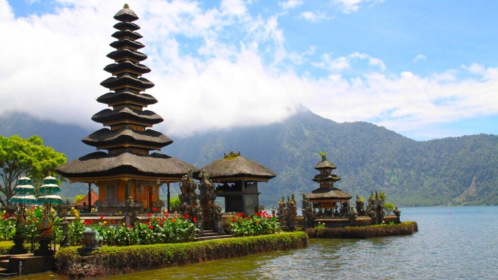 Ulun danu temple