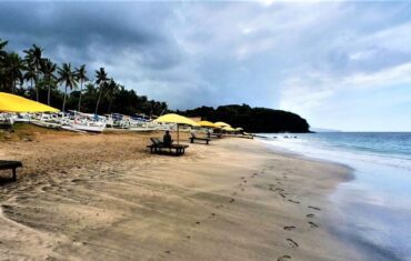 perasi beach bali