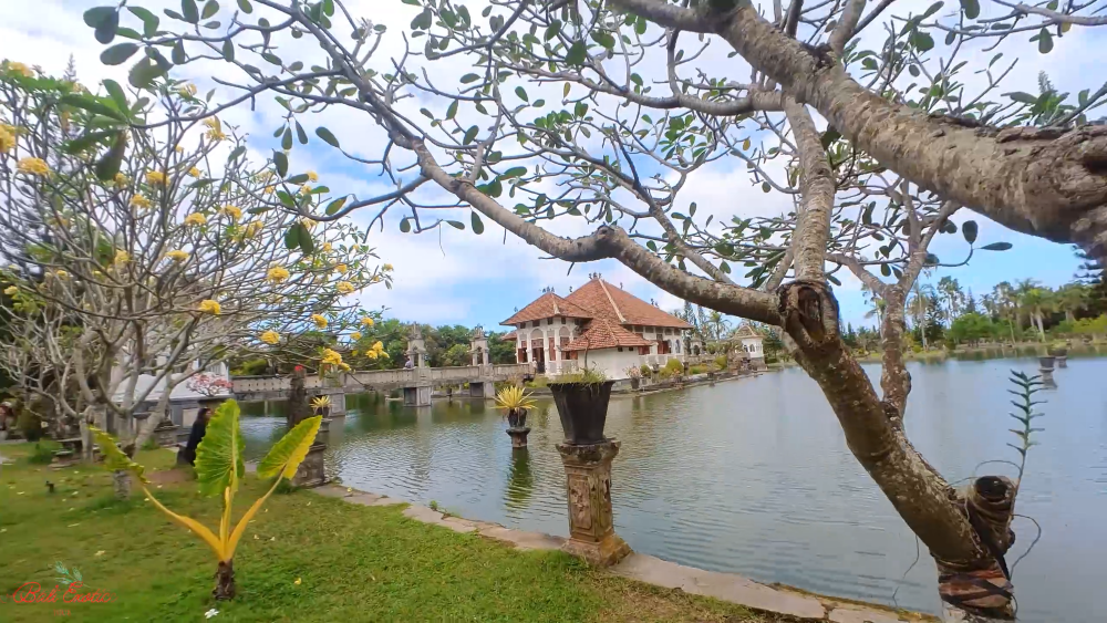 Taman Ujung Palace