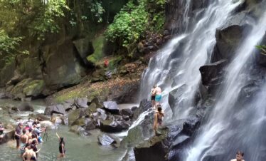 kanto lampo waterfall