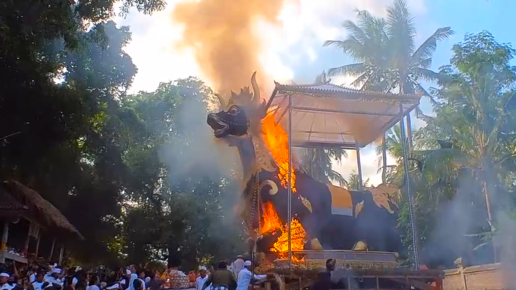 Bali mass cremation