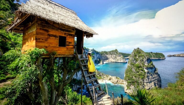 tree house nusa penida island