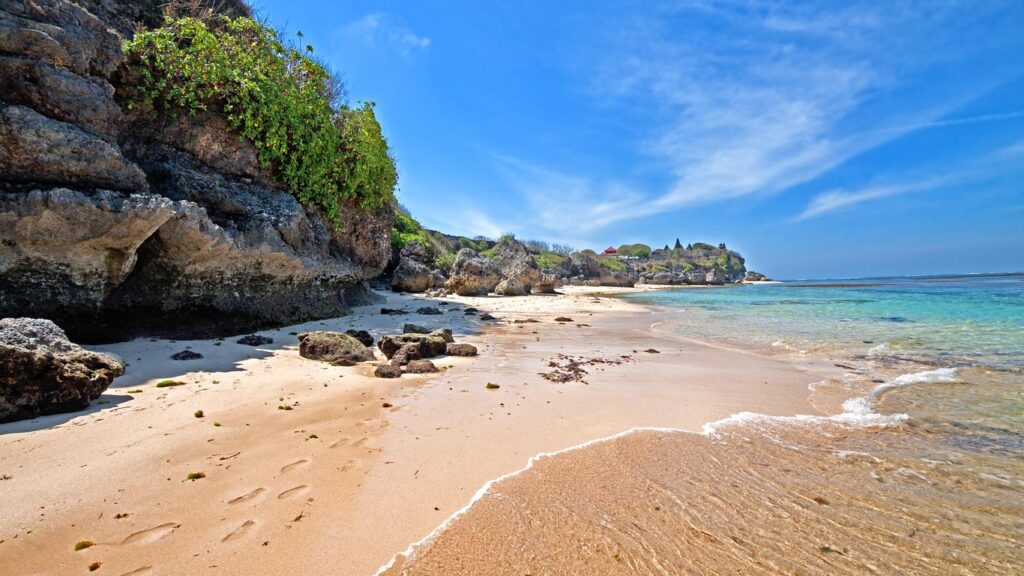 Hidden Beach nusa dua area