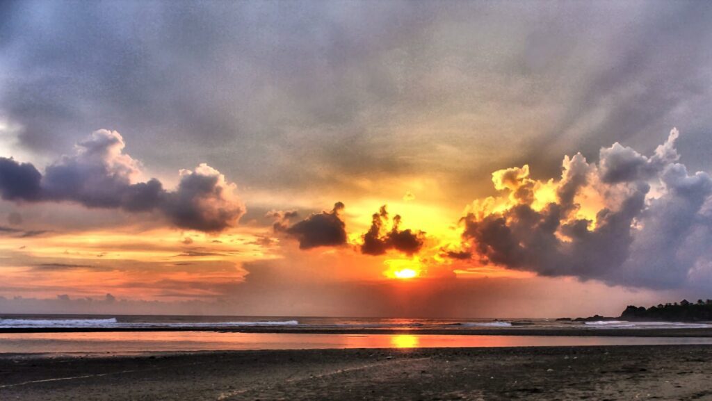 balian beach sunset