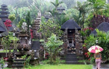 Batukaru temple