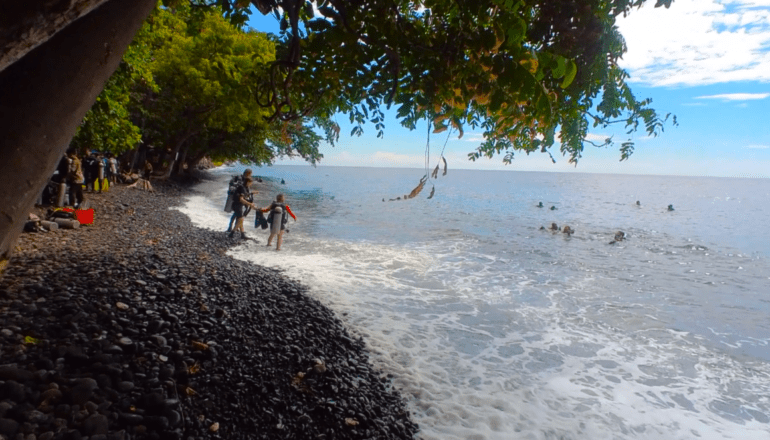 Tulamben beach