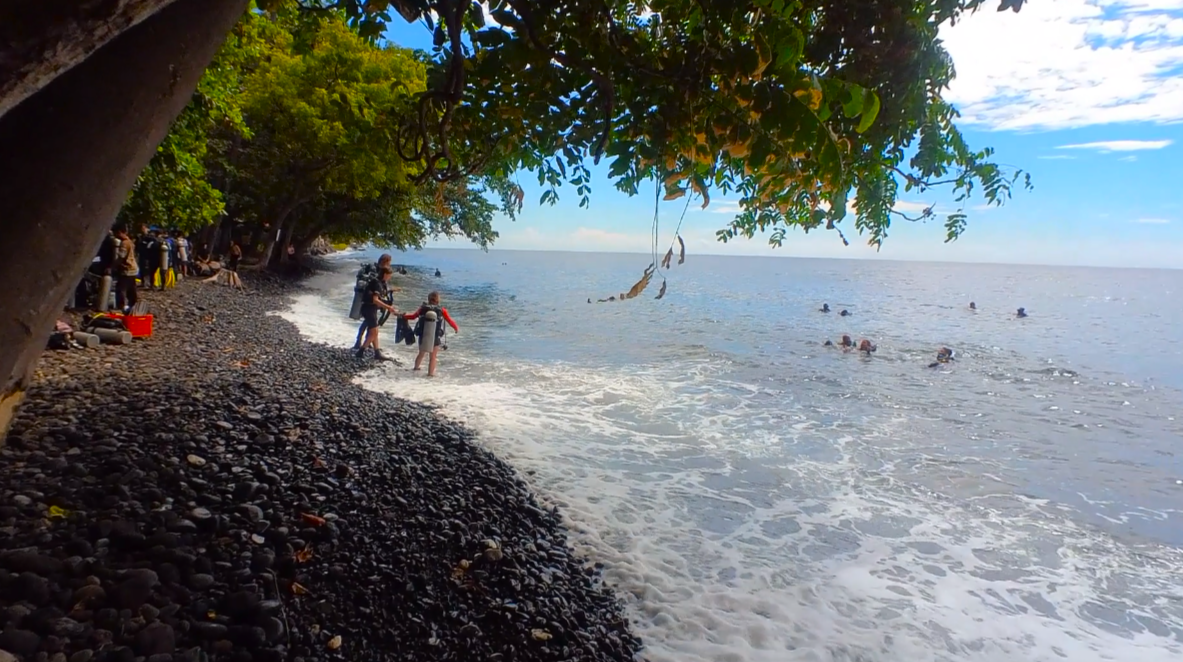 Tulamben beach