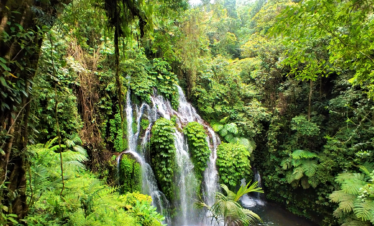 banyuwana waterfall