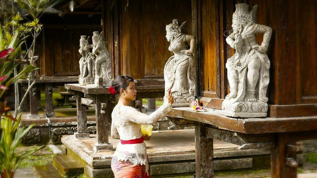 Balinese daily ritual