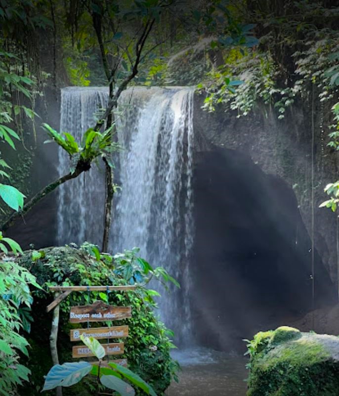 Suwat waterfall