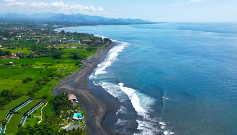 keramas beach